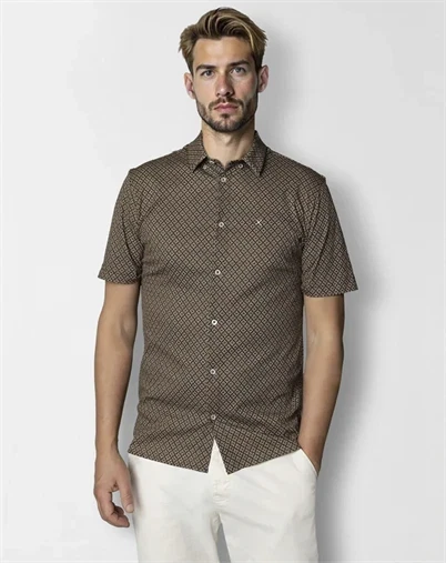 Clean Cut Copenhagen - Clean Formal AOP Stretch Skjorte - Brown